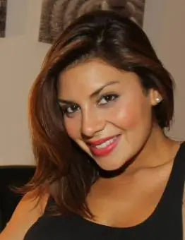 <em><strong>CARMEN</strong></em>